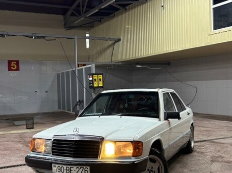 Mercedes 190 1990