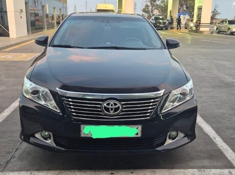 Toyota Camry 2012