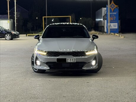 Kia K5 2023
