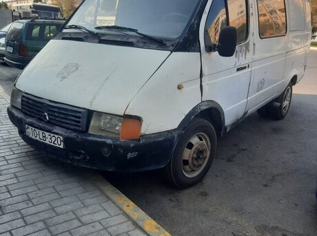 GAZ 2705 2000