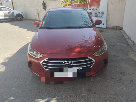 Hyundai Elantra 2017