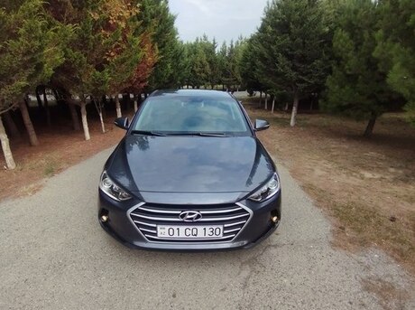 Hyundai Avante 2016