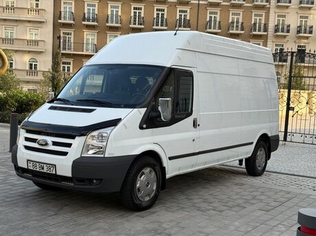 Ford Transit 2011