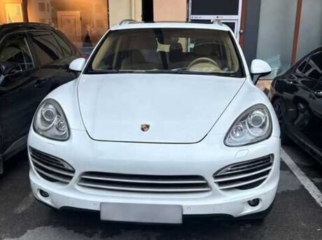 Porsche Cayenne 2014