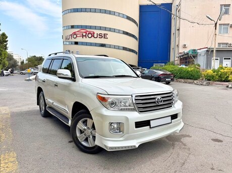 Toyota Land Cruiser 2012
