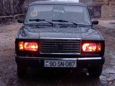 LADA (VAZ) 2107 2011