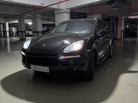 Porsche Cayenne 2013