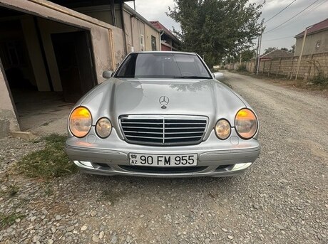 Mercedes E 280 2000