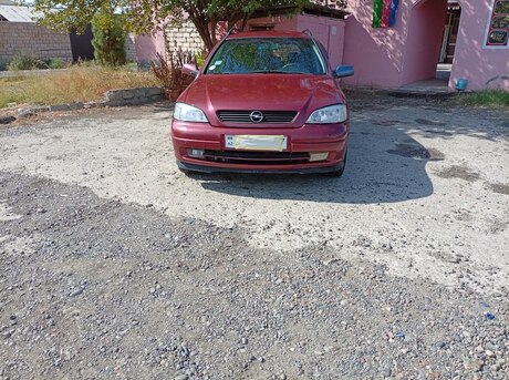 Opel Astra 1998