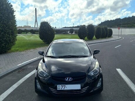 Hyundai Elantra 2014