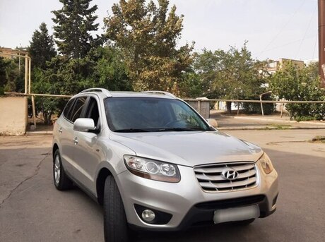 Hyundai Santa Fe 2011