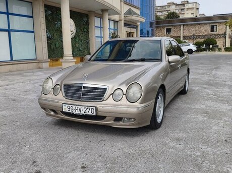 Mercedes E 270 2001