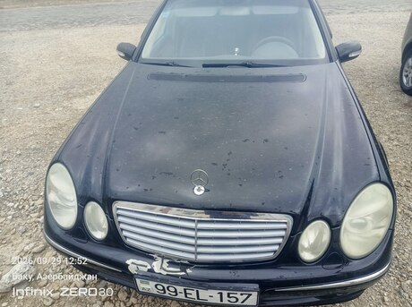 Mercedes E 200 2005