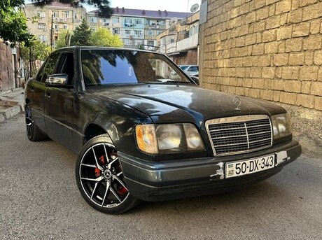 Mercedes 220 E 1992