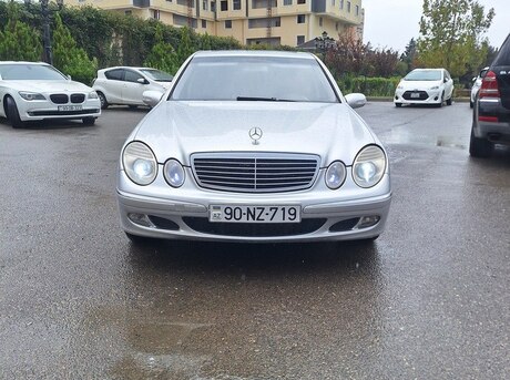 Mercedes E 270 2002