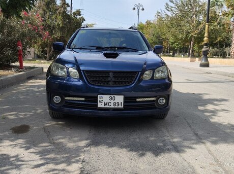 Mitsubishi Airtrek 2003