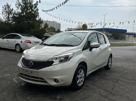 Nissan Note 2015