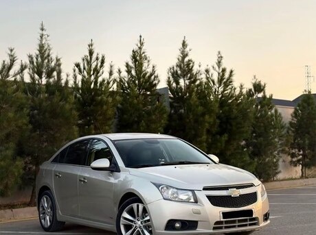 Chevrolet Cruze 2012