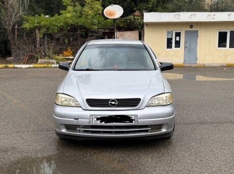 Opel Astra 1998