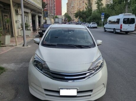 Nissan Note 2015