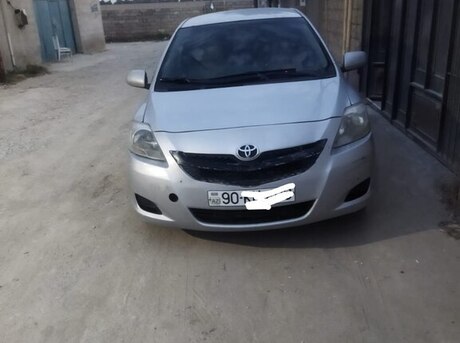 Toyota Yaris 2008