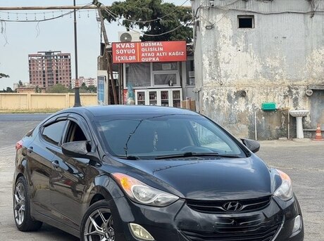 Hyundai Elantra 2013