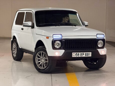 LADA (VAZ) Niva 2016
