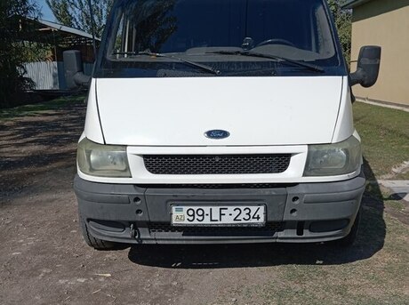 Ford Transit 2000