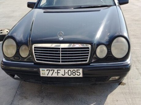 Mercedes E 240 1998