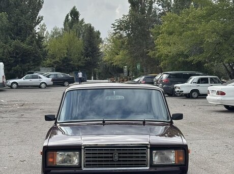 LADA (VAZ) 2107 2010