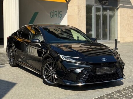 Toyota Camry 2024