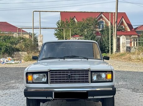 LADA (VAZ) 2107 2010
