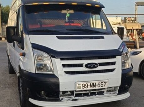 Ford Transit 2011