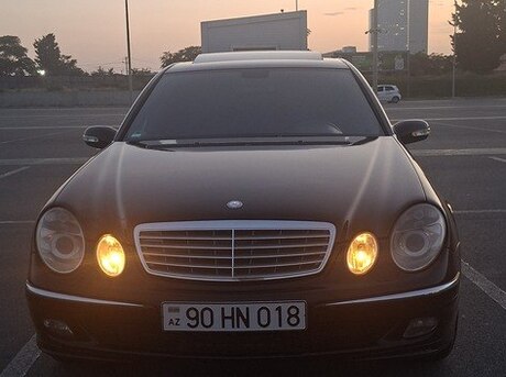Mercedes E 220 2005