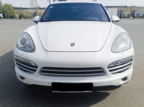 Porsche Cayenne 2014