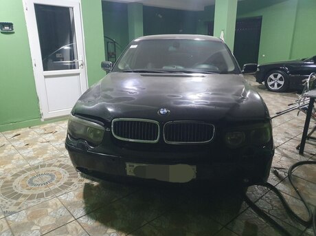 BMW 745 2002