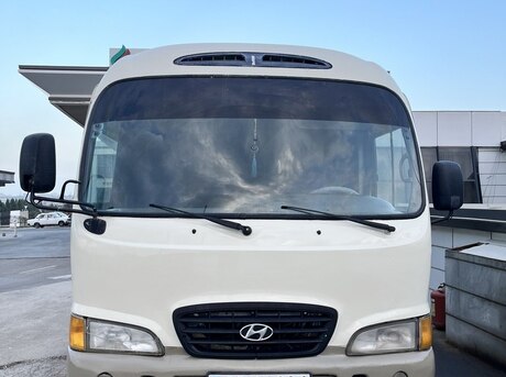 Hyundai County 1998
