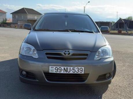 Toyota Corolla 2004