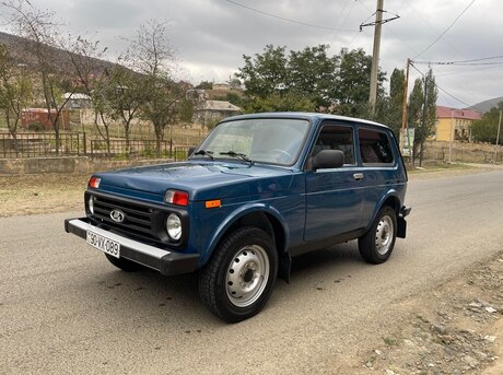 LADA (VAZ) Niva 2013