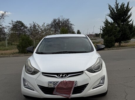 Hyundai Elantra 2013