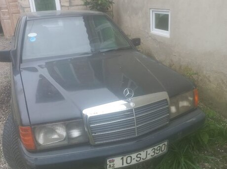 Mercedes 190 1989