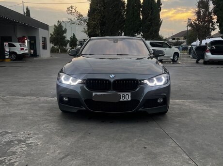 BMW 328 2013