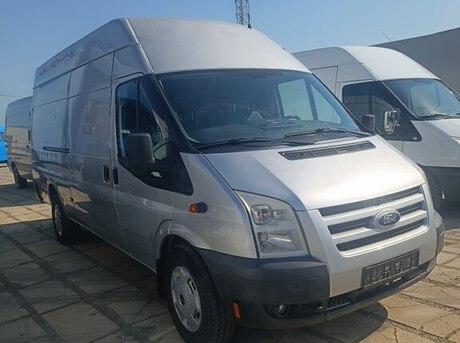 Ford Transit 2010