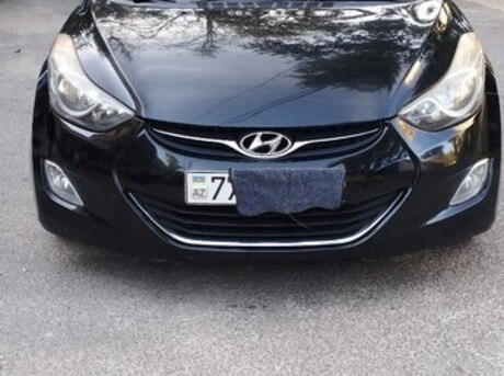 Hyundai Elantra 2013