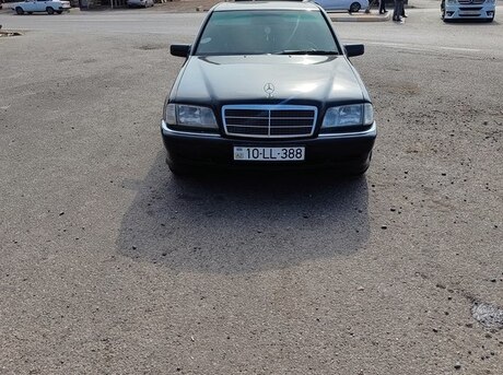 Mercedes 190 1993