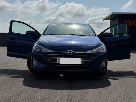 Hyundai Elantra 2020