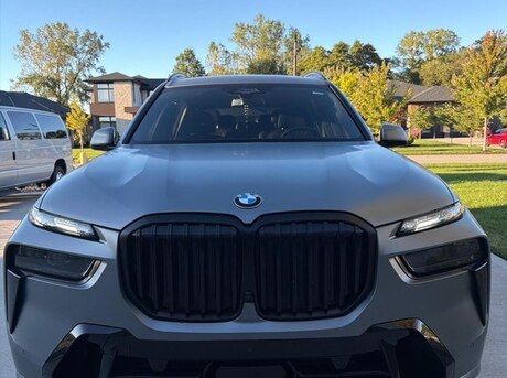 BMW X7 2023