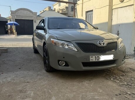 Toyota Camry 2011