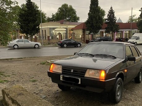 LADA (VAZ) 21099 2003