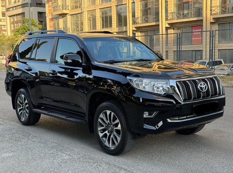 Toyota Land Cruiser Prado 2021